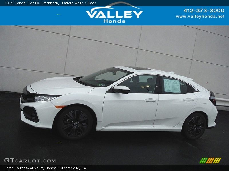 Taffeta White / Black 2019 Honda Civic EX Hatchback