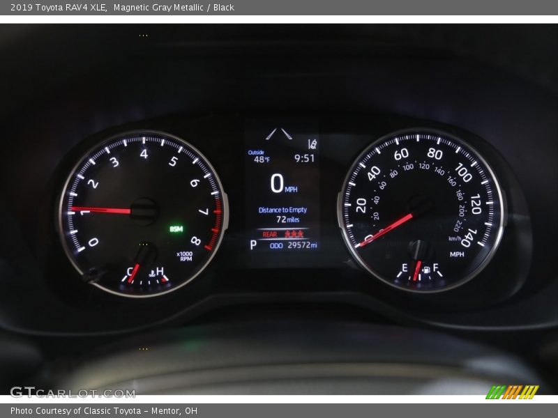 Magnetic Gray Metallic / Black 2019 Toyota RAV4 XLE