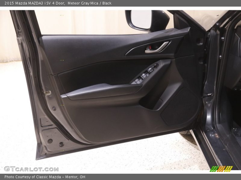 Meteor Gray Mica / Black 2015 Mazda MAZDA3 i SV 4 Door