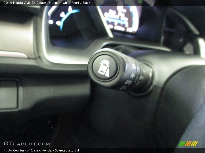Platinum White Pearl / Black 2019 Honda Civic EX Coupe