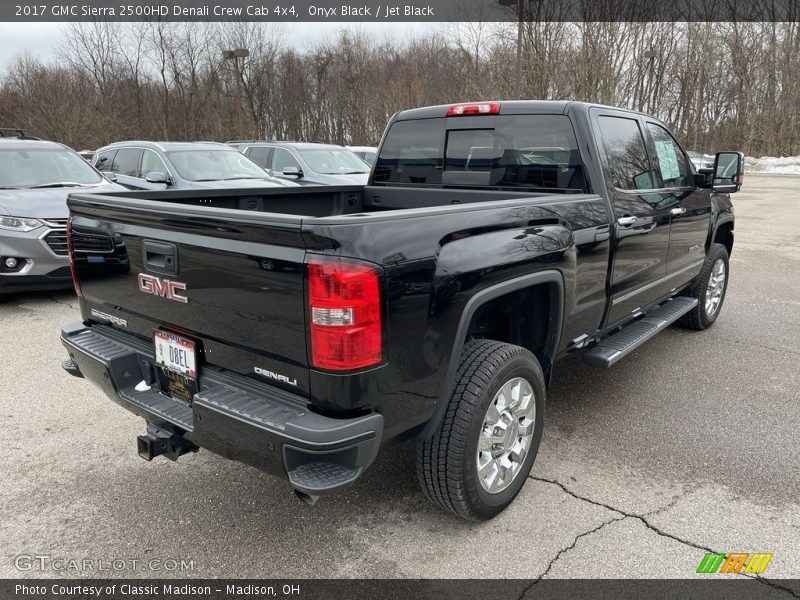 Onyx Black / Jet Black 2017 GMC Sierra 2500HD Denali Crew Cab 4x4