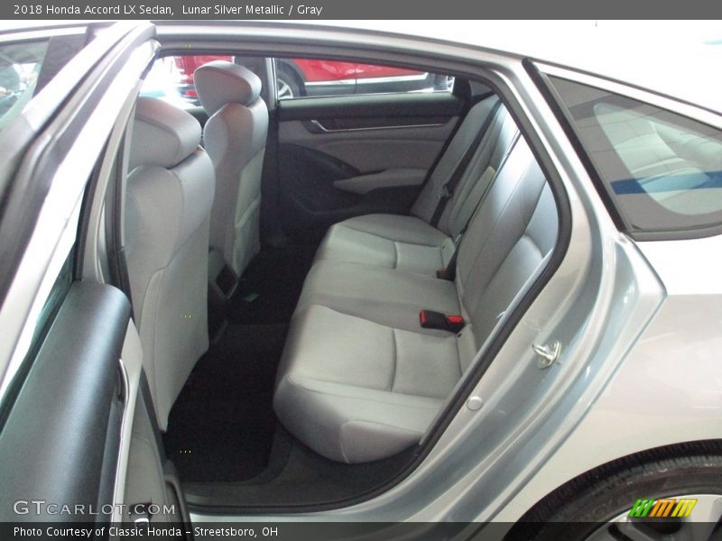 Lunar Silver Metallic / Gray 2018 Honda Accord LX Sedan