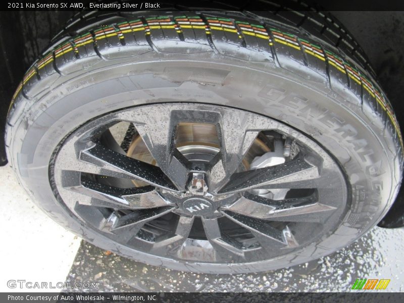 Everlasting Silver / Black 2021 Kia Sorento SX AWD