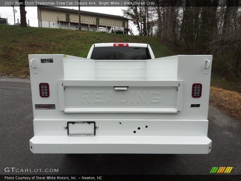 Bright White / Black/Diesel Gray 2022 Ram 2500 Tradesman Crew Cab Chassis 4x4