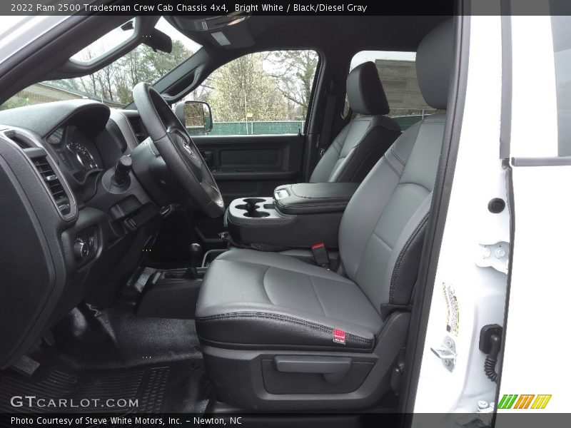 Bright White / Black/Diesel Gray 2022 Ram 2500 Tradesman Crew Cab Chassis 4x4