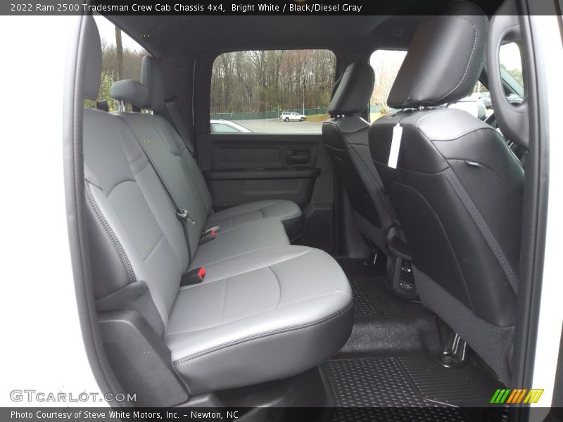Bright White / Black/Diesel Gray 2022 Ram 2500 Tradesman Crew Cab Chassis 4x4