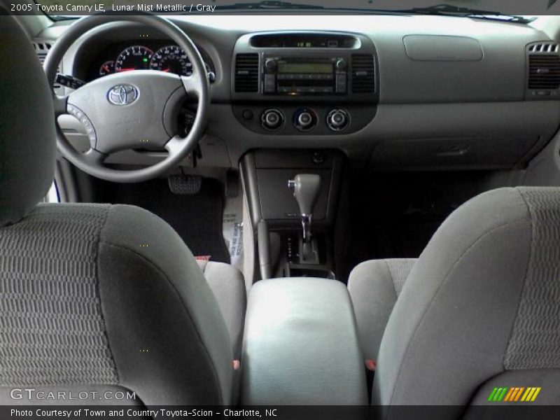 Lunar Mist Metallic / Gray 2005 Toyota Camry LE