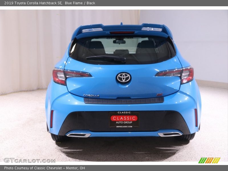 Blue Flame / Black 2019 Toyota Corolla Hatchback SE