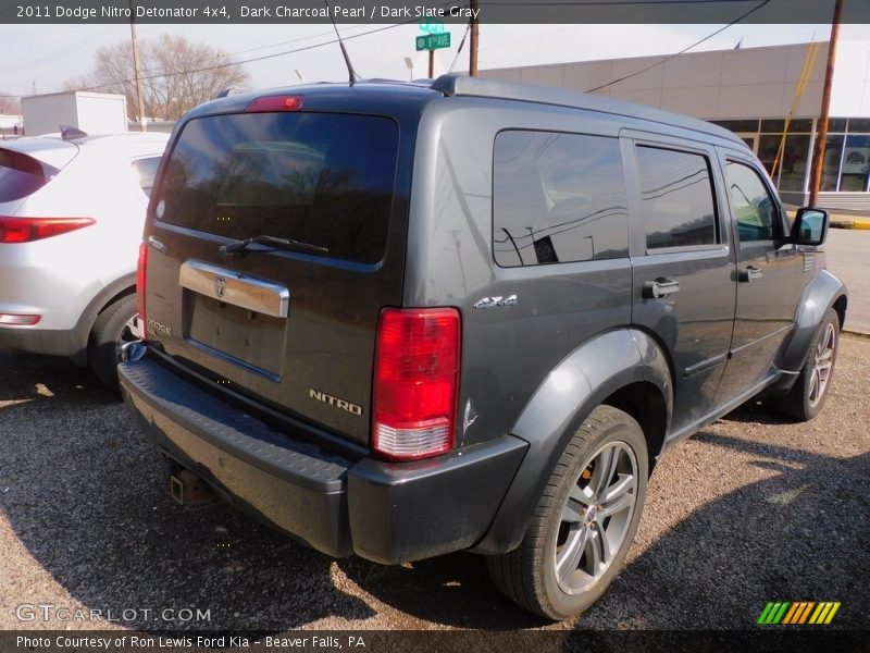 Dark Charcoal Pearl / Dark Slate Gray 2011 Dodge Nitro Detonator 4x4