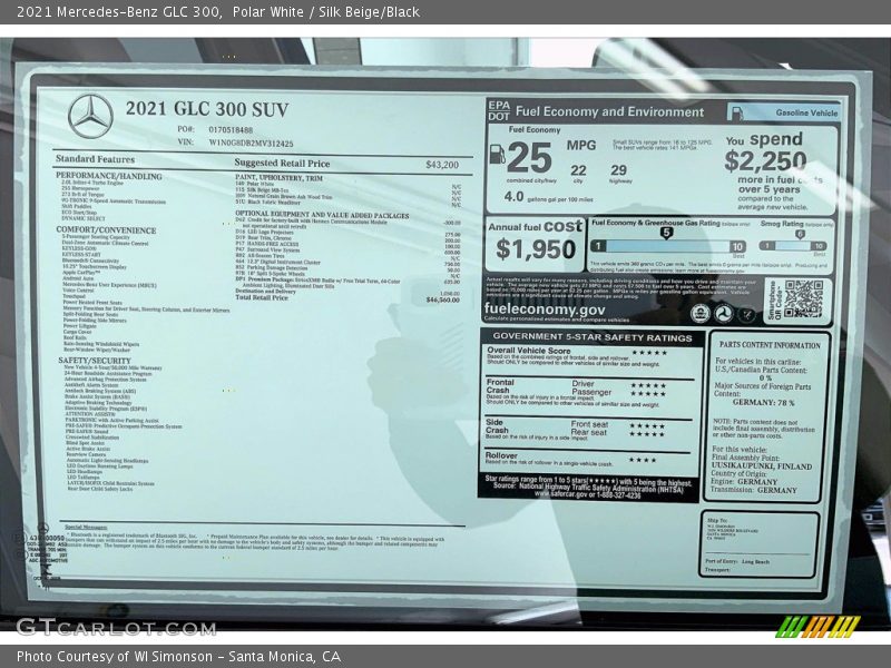 Polar White / Silk Beige/Black 2021 Mercedes-Benz GLC 300