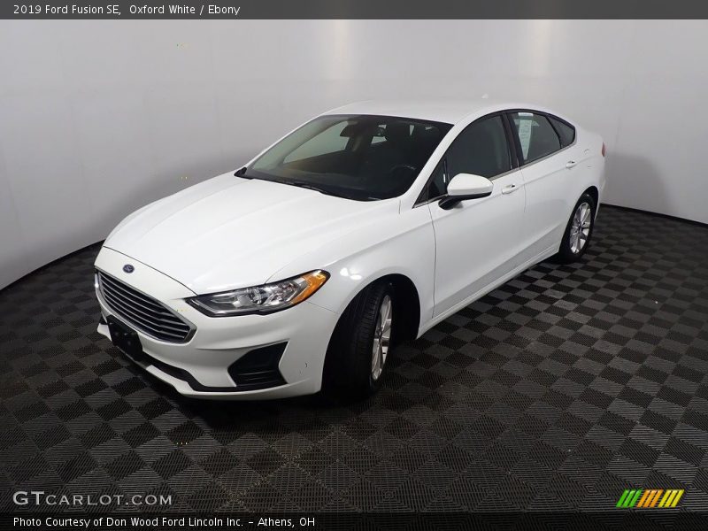 Oxford White / Ebony 2019 Ford Fusion SE