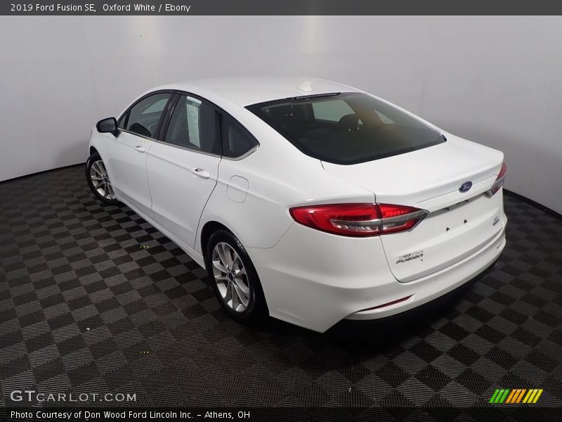 Oxford White / Ebony 2019 Ford Fusion SE