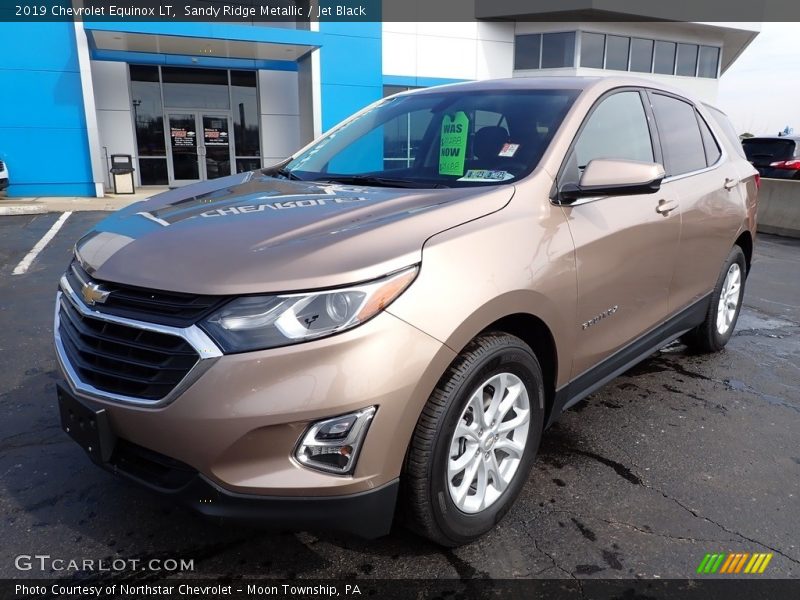 Sandy Ridge Metallic / Jet Black 2019 Chevrolet Equinox LT