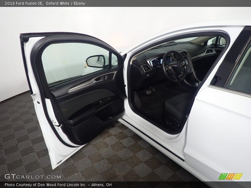 Oxford White / Ebony 2019 Ford Fusion SE