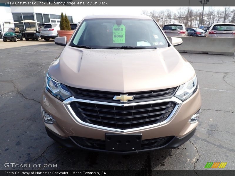 Sandy Ridge Metallic / Jet Black 2019 Chevrolet Equinox LT