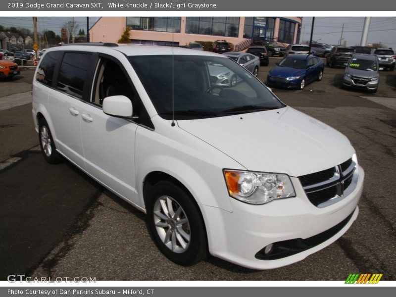 White Knuckle / Black/Light Graystone 2019 Dodge Grand Caravan SXT