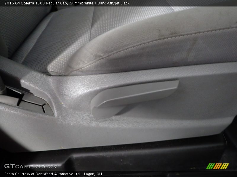 Summit White / Dark Ash/Jet Black 2016 GMC Sierra 1500 Regular Cab