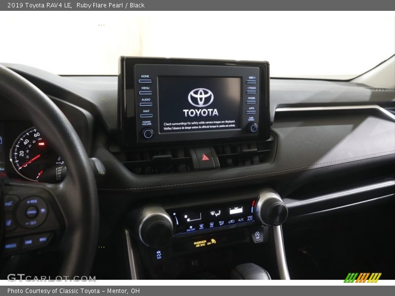 Ruby Flare Pearl / Black 2019 Toyota RAV4 LE