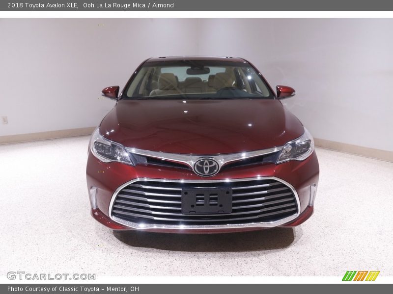 Ooh La La Rouge Mica / Almond 2018 Toyota Avalon XLE