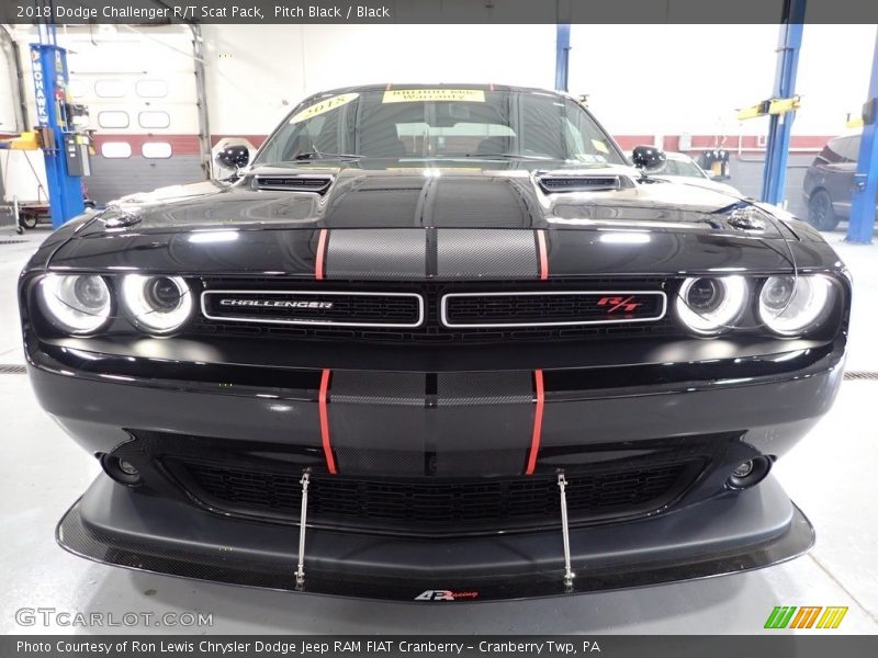 Pitch Black / Black 2018 Dodge Challenger R/T Scat Pack