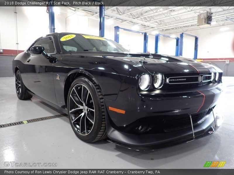 Pitch Black / Black 2018 Dodge Challenger R/T Scat Pack