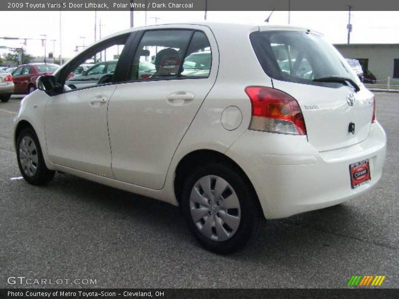 Polar White / Dark Charcoal 2009 Toyota Yaris 5 Door Liftback