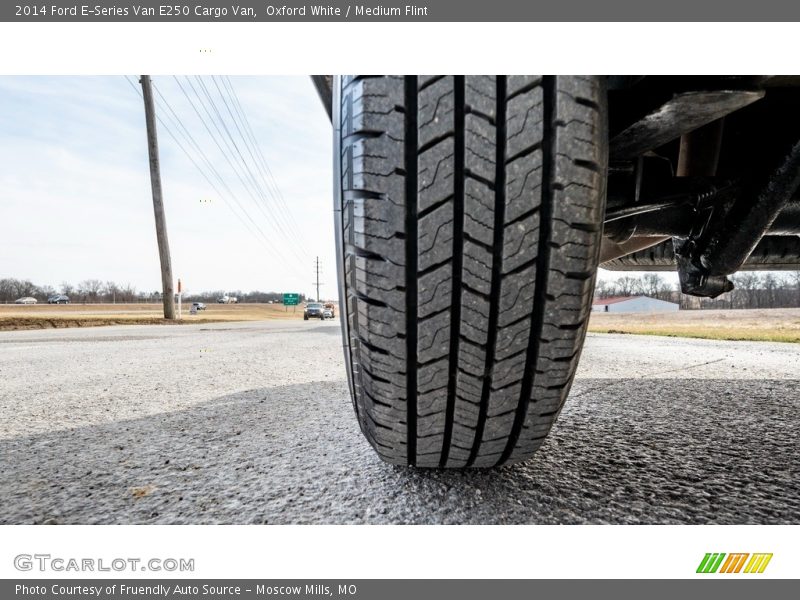 Oxford White / Medium Flint 2014 Ford E-Series Van E250 Cargo Van