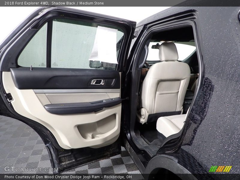 Shadow Black / Medium Stone 2018 Ford Explorer 4WD