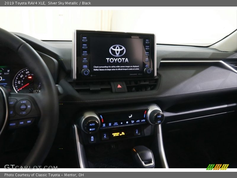 Silver Sky Metallic / Black 2019 Toyota RAV4 XLE