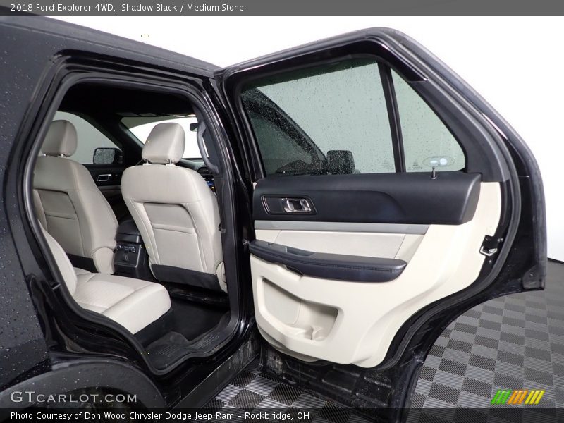 Shadow Black / Medium Stone 2018 Ford Explorer 4WD
