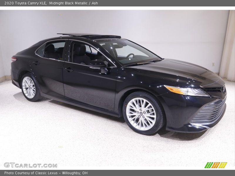 Midnight Black Metallic / Ash 2020 Toyota Camry XLE