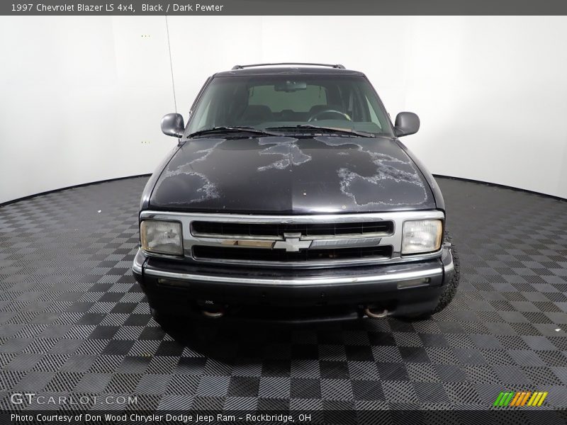 Black / Dark Pewter 1997 Chevrolet Blazer LS 4x4