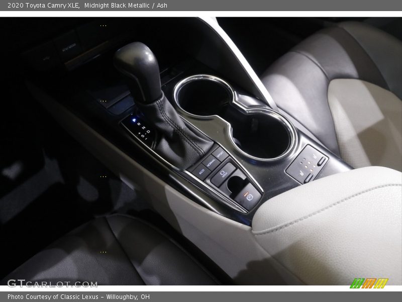 Midnight Black Metallic / Ash 2020 Toyota Camry XLE