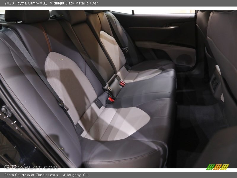 Midnight Black Metallic / Ash 2020 Toyota Camry XLE