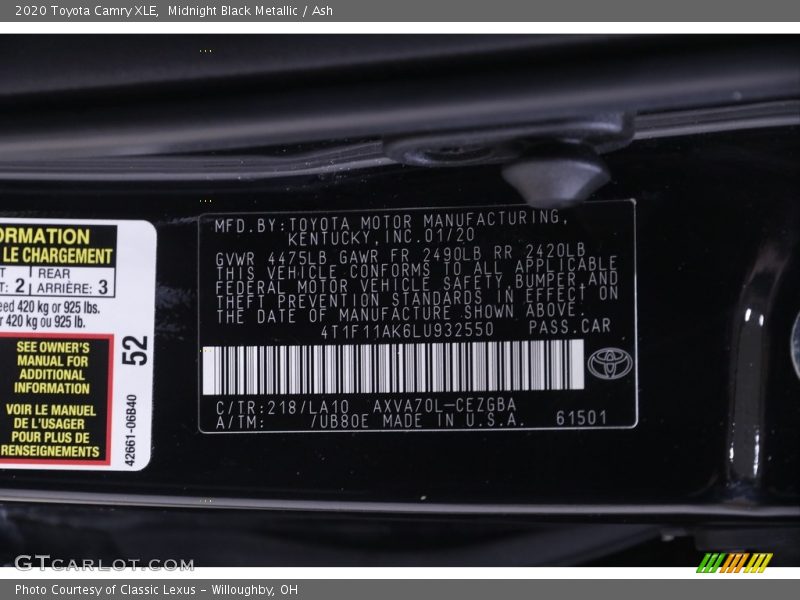 Midnight Black Metallic / Ash 2020 Toyota Camry XLE