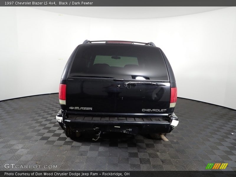 Black / Dark Pewter 1997 Chevrolet Blazer LS 4x4