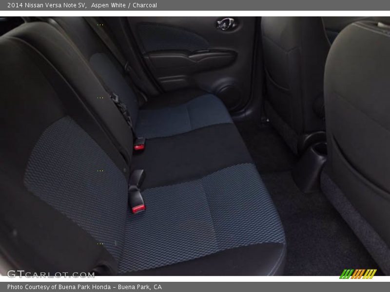 Aspen White / Charcoal 2014 Nissan Versa Note SV