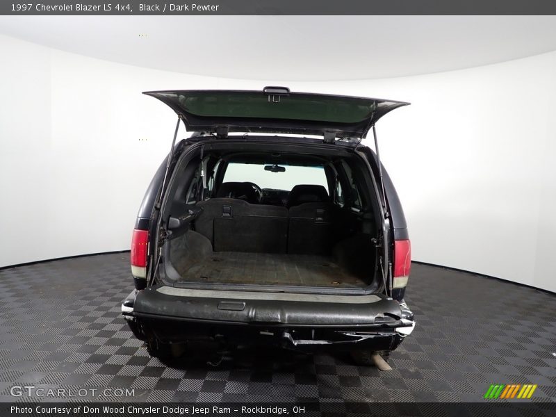 Black / Dark Pewter 1997 Chevrolet Blazer LS 4x4