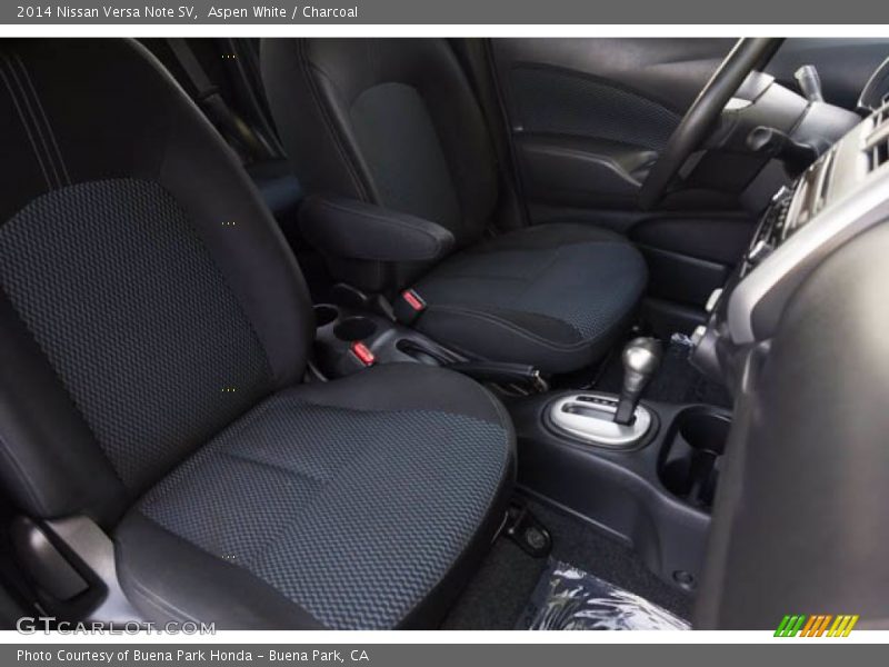 Aspen White / Charcoal 2014 Nissan Versa Note SV