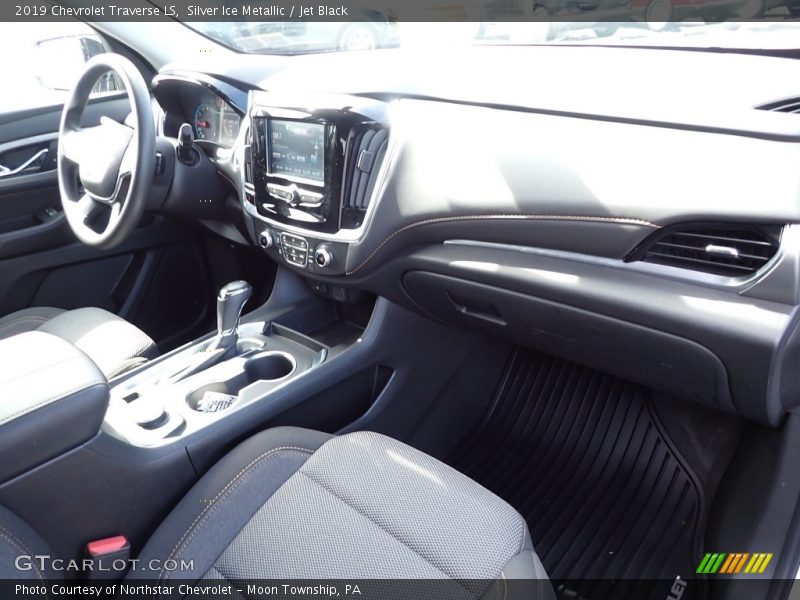 Silver Ice Metallic / Jet Black 2019 Chevrolet Traverse LS