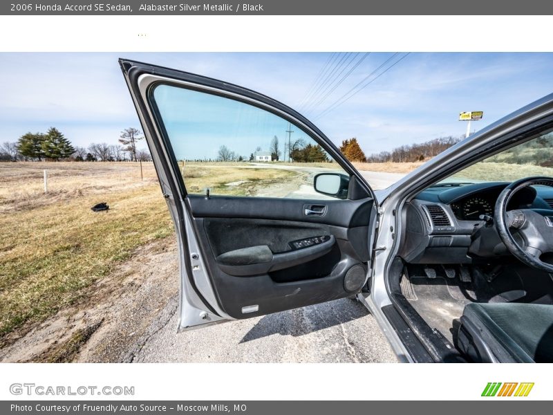 Alabaster Silver Metallic / Black 2006 Honda Accord SE Sedan