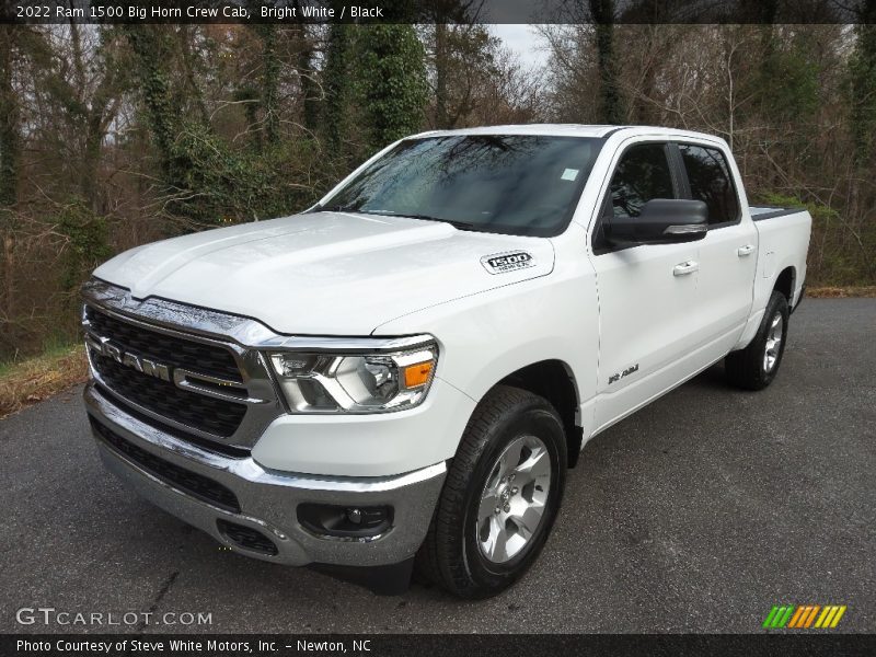 Bright White / Black 2022 Ram 1500 Big Horn Crew Cab