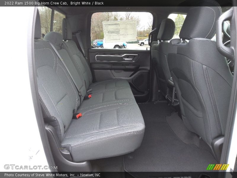 Bright White / Black 2022 Ram 1500 Big Horn Crew Cab