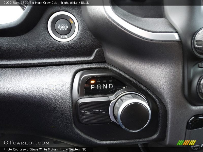 Bright White / Black 2022 Ram 1500 Big Horn Crew Cab