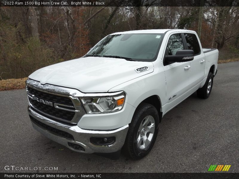 Bright White / Black 2022 Ram 1500 Big Horn Crew Cab