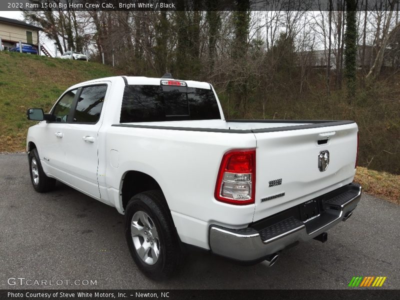 Bright White / Black 2022 Ram 1500 Big Horn Crew Cab