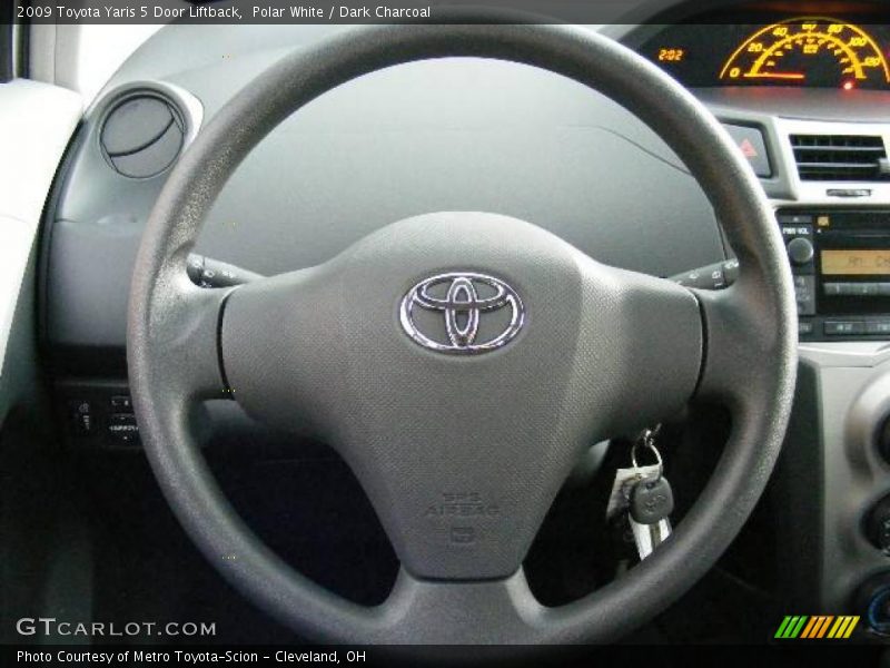 Polar White / Dark Charcoal 2009 Toyota Yaris 5 Door Liftback