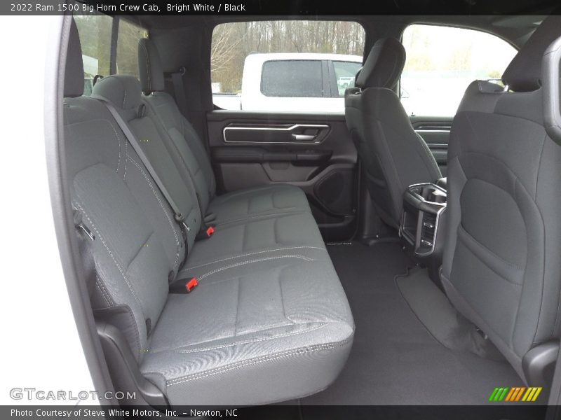 Bright White / Black 2022 Ram 1500 Big Horn Crew Cab