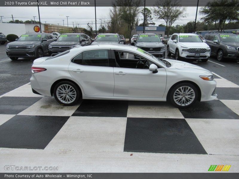 Wind Chill Pearl / Black 2020 Toyota Camry XLE