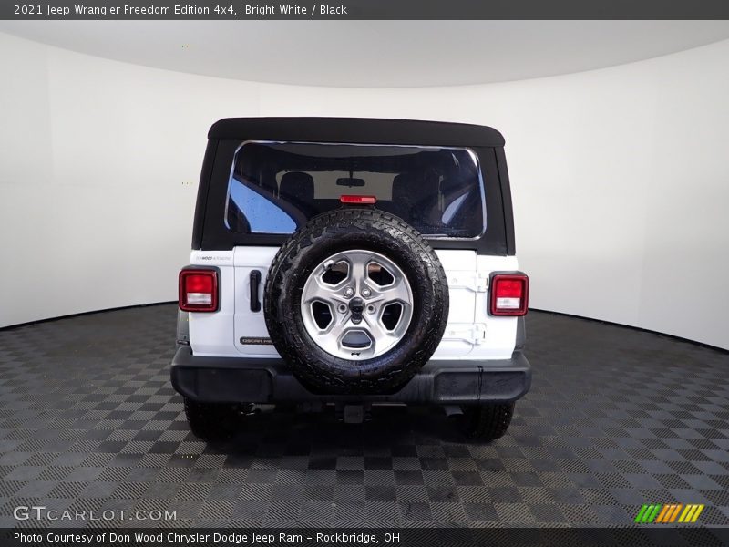 Bright White / Black 2021 Jeep Wrangler Freedom Edition 4x4